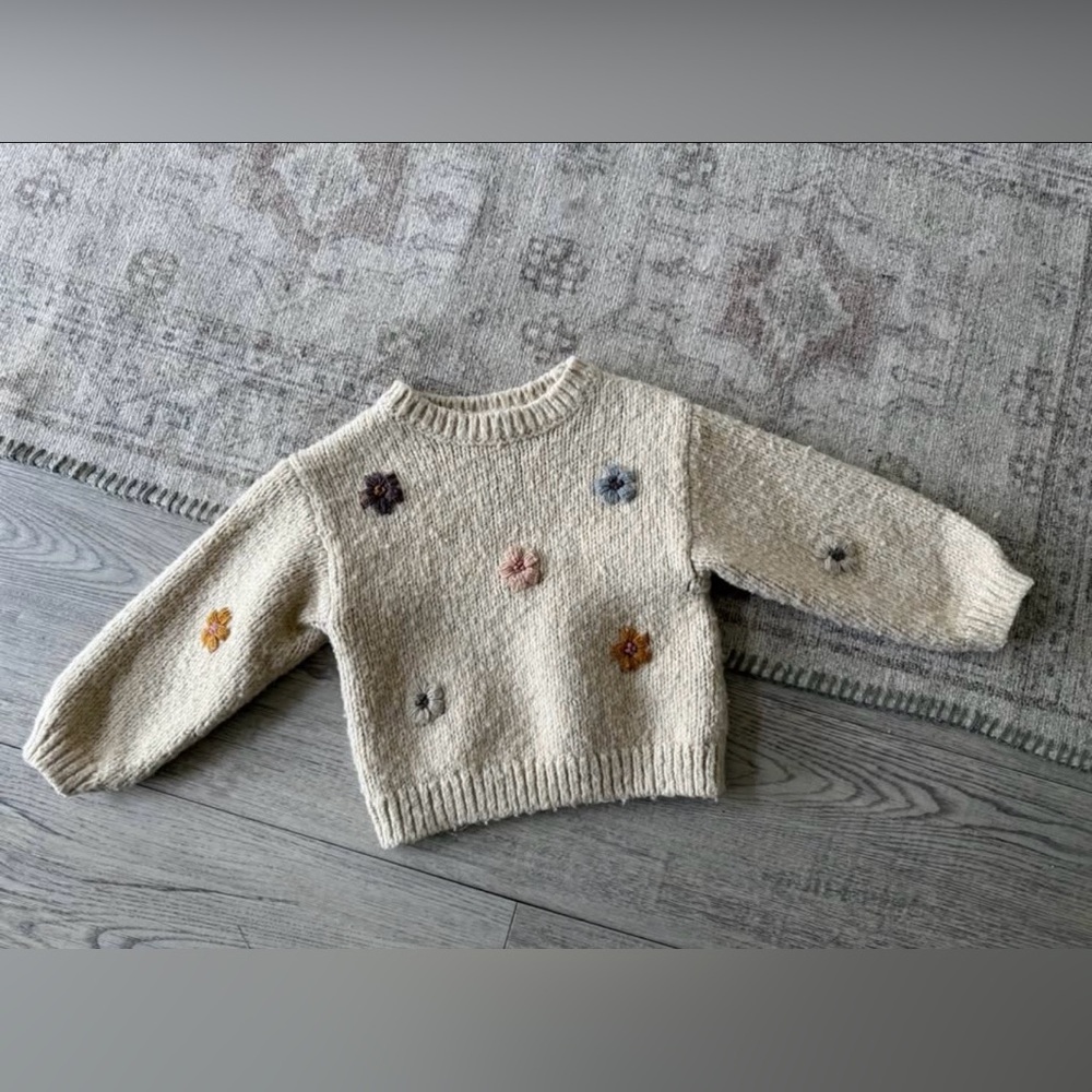 Zara toddler Cream floral Sweater